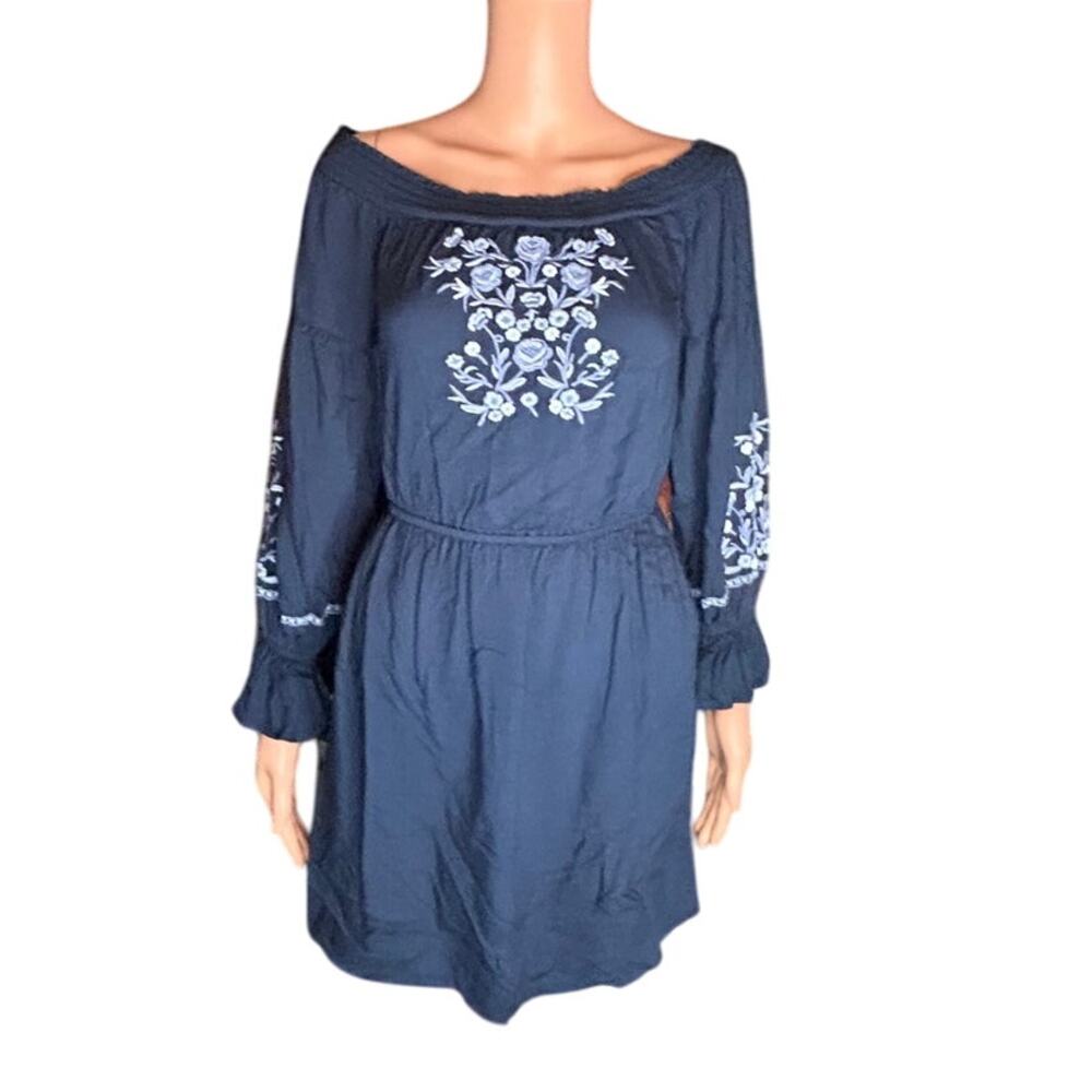Hollister off the shoulder long sleeve boho mini dress white floral embroidery